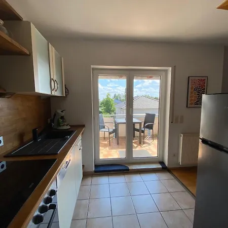 Grosses Und Modernes Fuer 3 Gaeste Appartement *